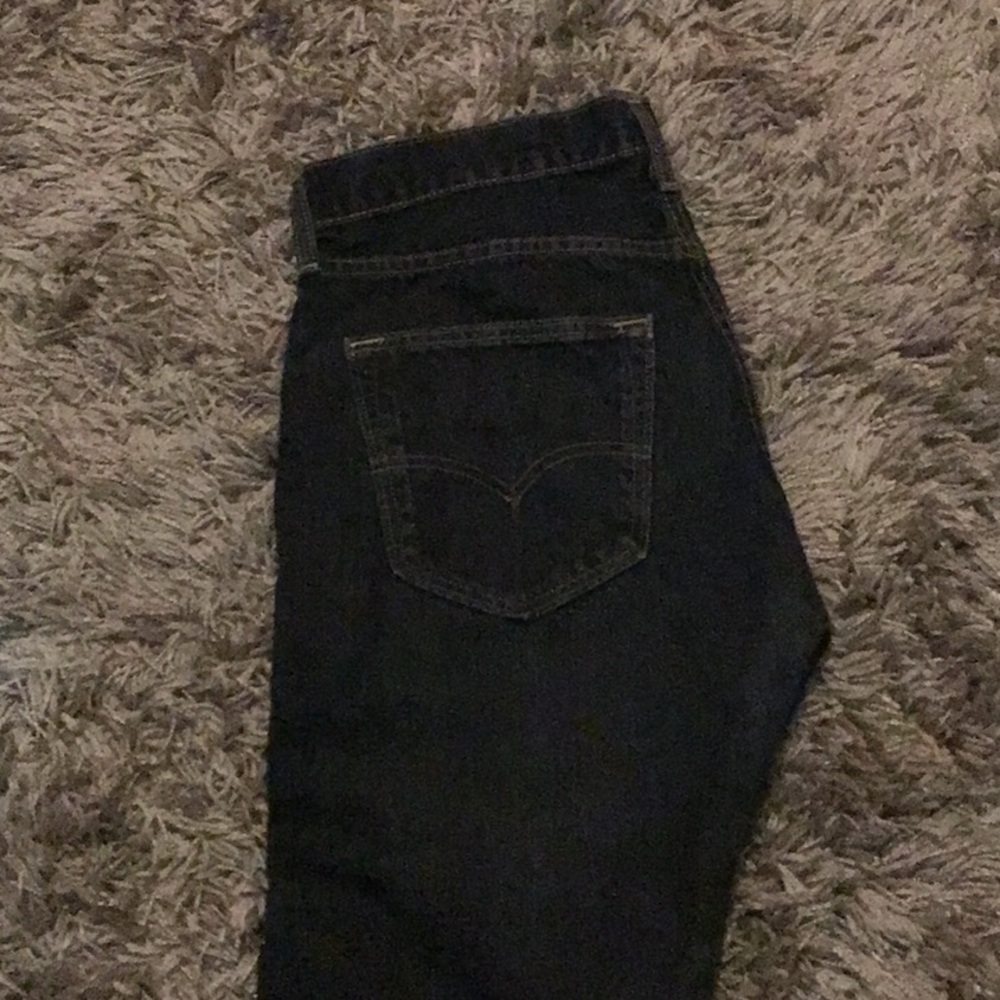 Levi’s straight leg fit jeans.